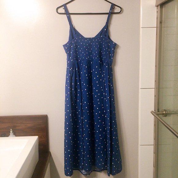 Old Navy Fit & Flare Midi Dress - Picture 3 of 3